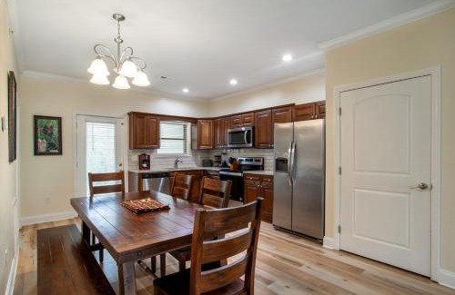 Townsend House | The Shooting Star - Townsend Condo