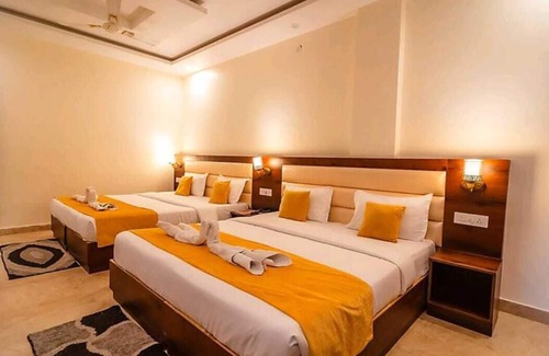 Tapovan Hotel | The Shore By Blue Waves