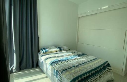 Bunga Paya Pantai Apartment | The Shore Residence Melaka Centre