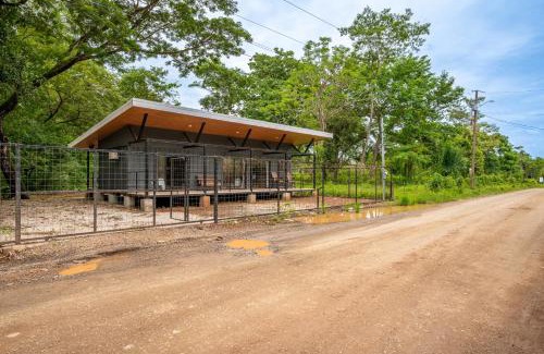 Rio Seco House | The Shovel
