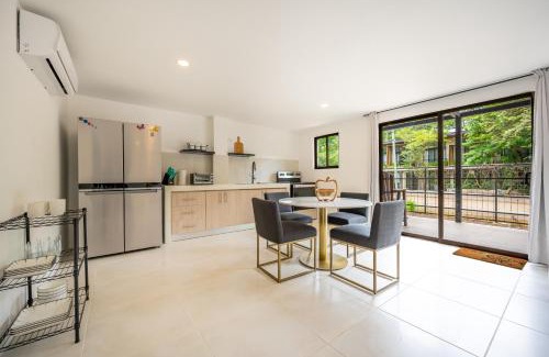 Rio Seco House | The Shovel
