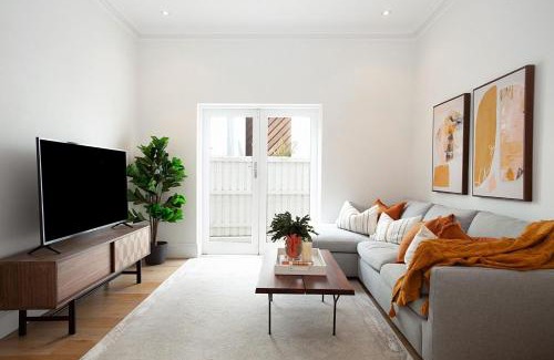 Rose Bay House | The Sienna Rose Bay