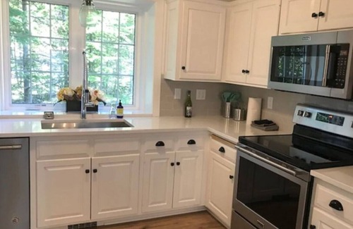 Croftville House | The Silver Hilton on Lake Superior!