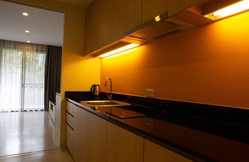 Suan Luang Hotel | The Silver Palm Wellness Resort