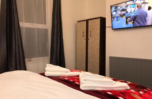 Sheffield House | The Skipton Villa - The Red