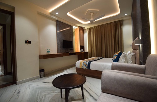 Nathdwara Hotel | The Sky Comfort Shreenath
