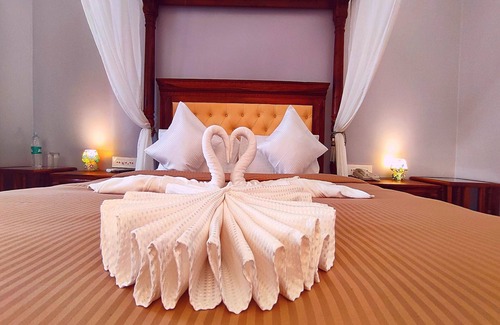 Nathdwara Hotel | The Sky Imperial Nakoda Green Valley