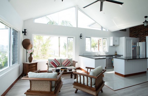 Crescent Head House | The Skyline 68 - Amazing views (beach & mountains)