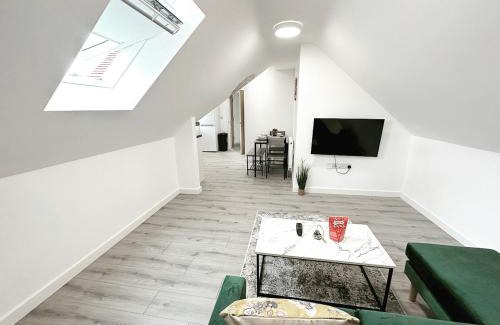 Headington Apartment | The SkyLine Apartment 2023 built