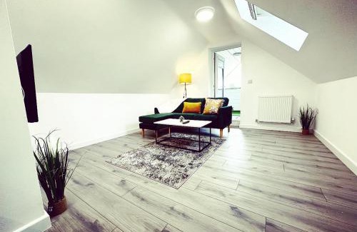 Headington Apartment | The SkyLine Apartment 2023 built
