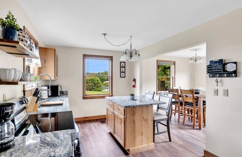 Granville House | The Slate Valley Farmhouse @ Parkers Dairy in Granville
