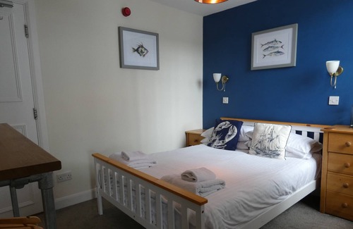 Bantham Bed & Breakfast | The Sloop Inn
