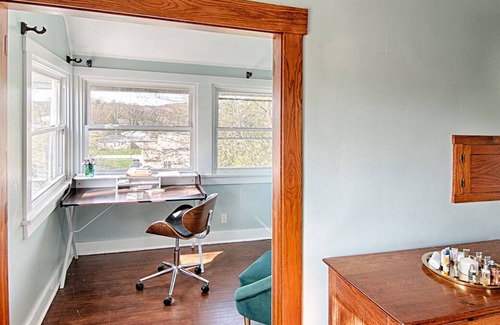 Lexington House | The Smith House - Lexington