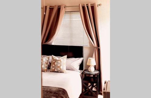Parow North Apartment | The Smiths Self Catering Cottage