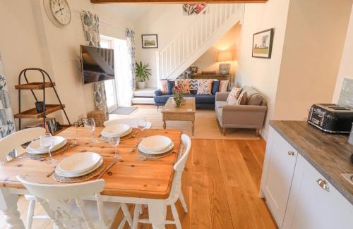 Aylesby House | The Smithy