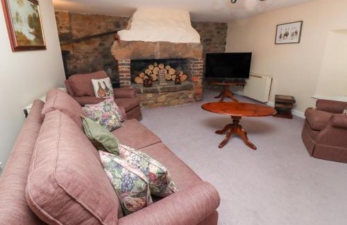 Akeld House | The Smithy