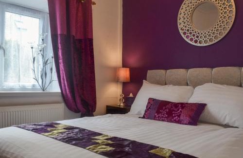 Aberaeron House | The Snug