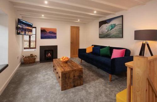 Mousehole House | The Snug in Mousehole