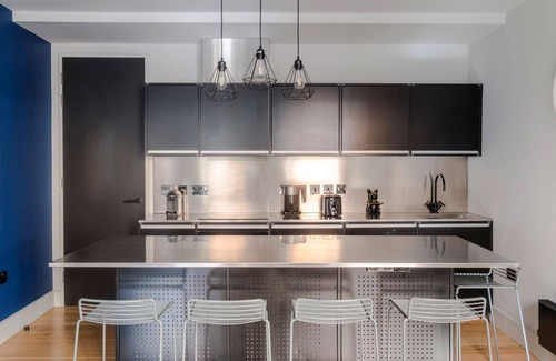 Covent Garden Apartment | The Socialite - Covent Garden - by Frankie Says