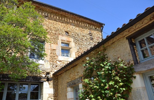 Saint-Maime-de-Pereyrol House | The softness, silence and space of a country house, private pool