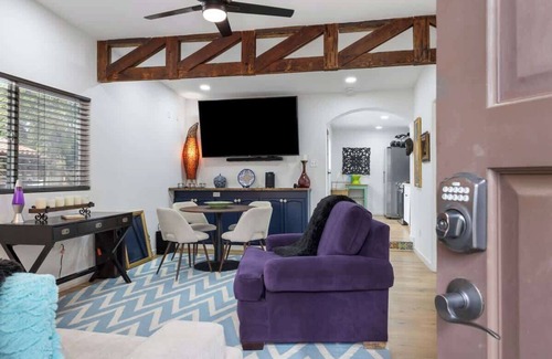 Visalia House | The Spanish Watson Casita, Hot Tub, Pool Oasis