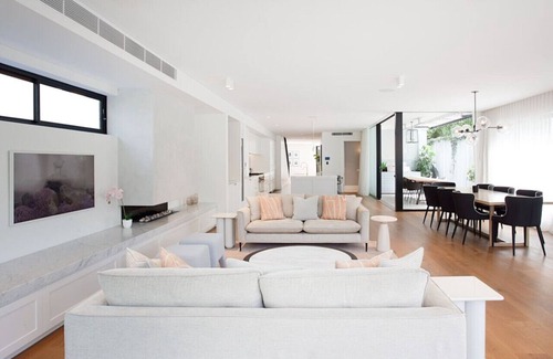 Rose Bay House | The Spencer House - Rose Bay