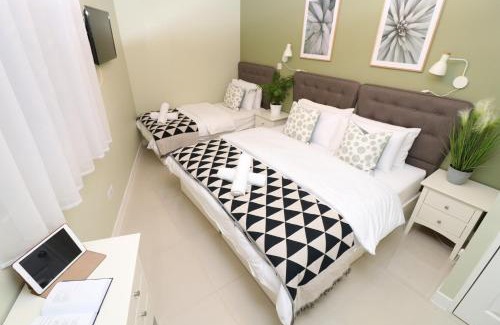 Bracknell House | The Spinney