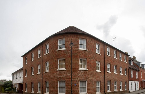 Canterbury Apartment | The Spires