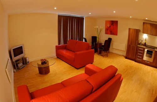 Birmingham City Centre Apartment | The Spires Serviced Apartments Birmingham