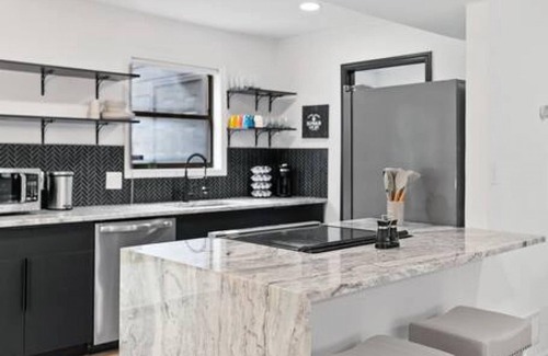 Smyrna Apartment | The Springwood Retreat Central High Luxury