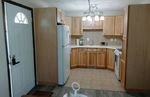 Hiawassee House | The Spur Retreat, home away from home