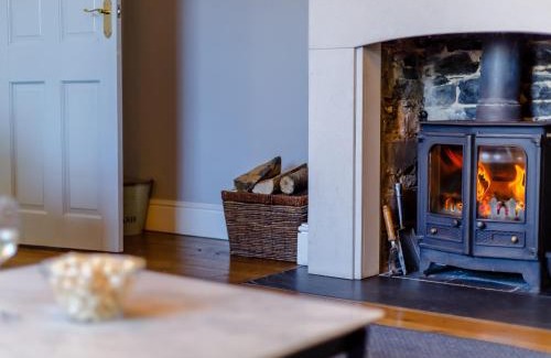 Hartland House | The Square