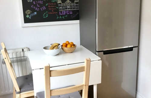 Oxford House | The St Clements Townhouse Bijou central