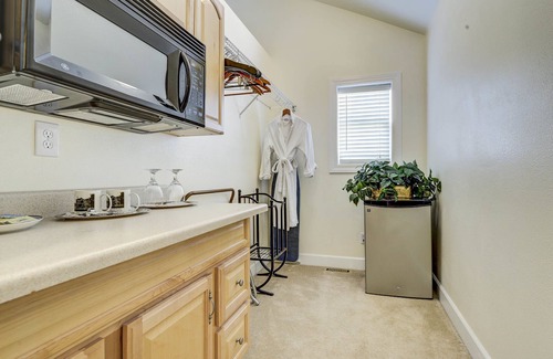 Downtown Colorado Springs Bed & Breakfast | The St Mary's Inn, Bed and Breakfast