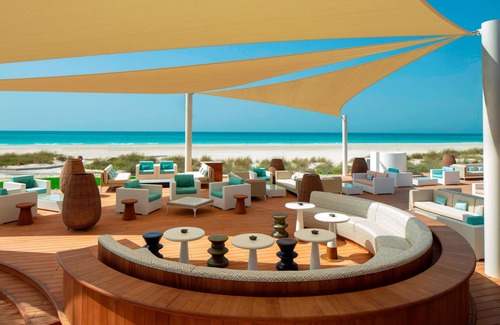 Abu Dhabi Hotel | The St. Regis Saadiyat Island Resort, Abu Dhabi
