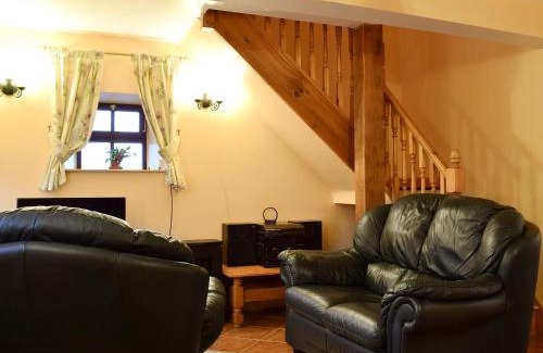 Onecote House | The Stable - B6205