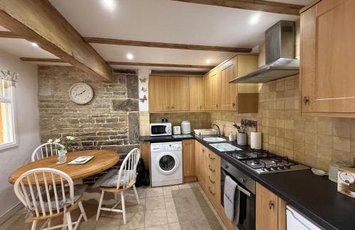 Laycock House | The Stable Cottage