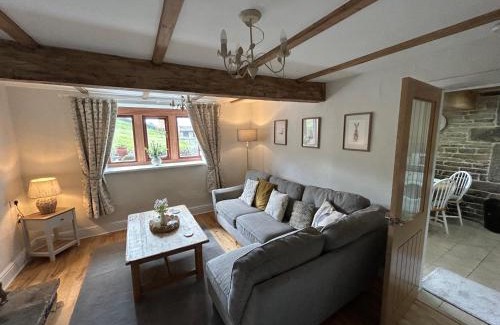 Laycock House | The Stable Cottage
