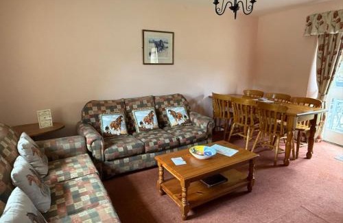 Dungiven House | The Stable, Magheramore Courtyard