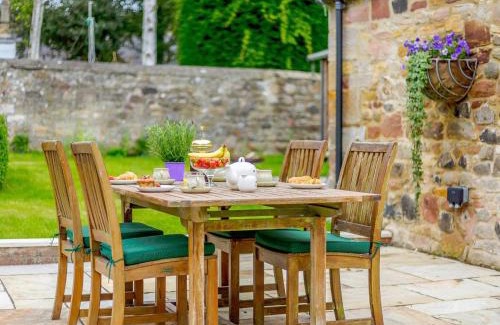 Longhoughton House | The Stable - Uk35021