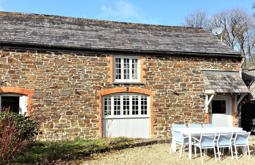 Widemouth Bay Cottage | The Stables at Stoneleigh Knowle Cottages