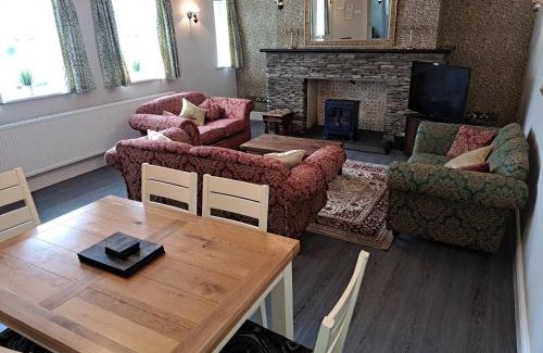 Corwen House | The Stables, Bron Y Graig, Corwen