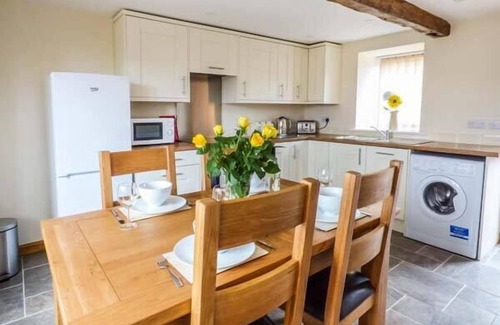Oswestry House | THE STABLES, family friendly, luxury holiday cottage in Llanyblodwel