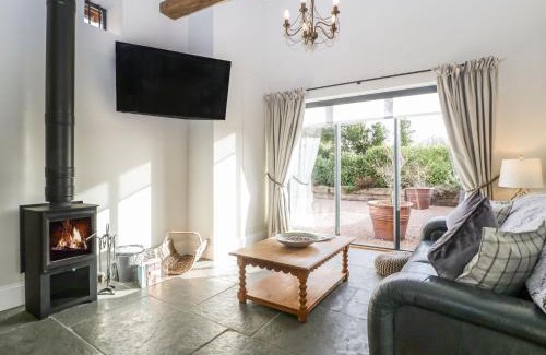 Hereford House | The Stables