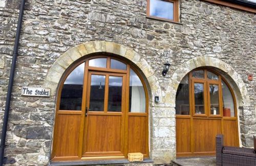 Llandysul Apartment | The Stables