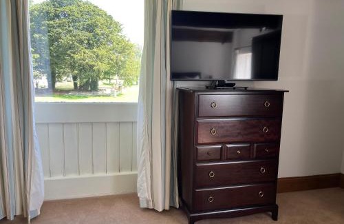 Normanby House | The Stables
