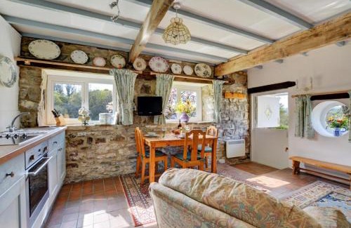 Whitland House | The Stables