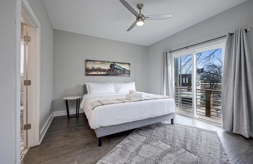Katie Hill Neighborhood House | The Stage Right