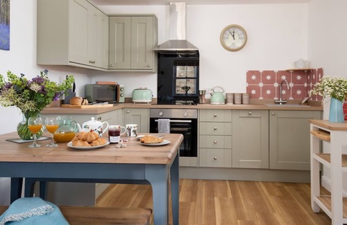 Ingram Cottage | The Star Barn - gorgeous holiday home set in the National Park