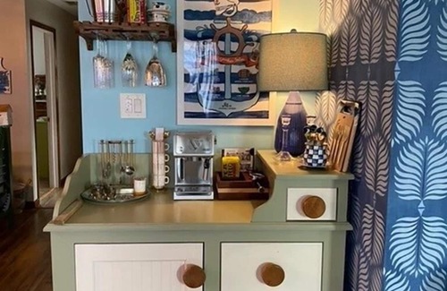 Villas House | The Starfish House.PET FRIENDLY & just a few minutes from the Delaware Bay!